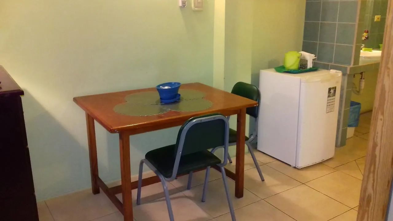 Port of Spain Abriannas Inn Bed & Breakfast